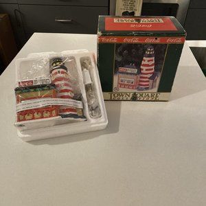 NEW! COKE COCA-COLA TOWN SQUARE COLLECTION ‘Skip’s Snack Bar’ Village Lighthouse